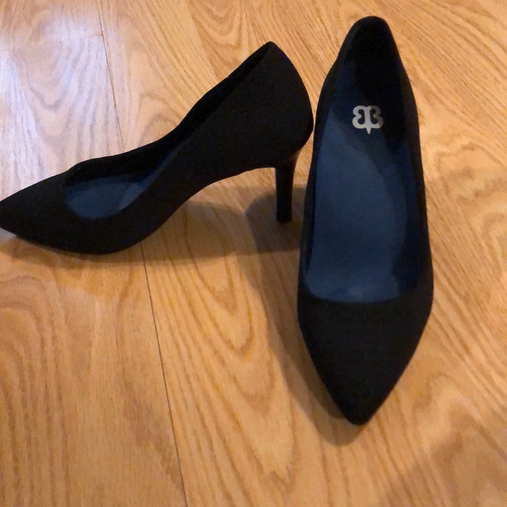 Beta brand heels- classic
